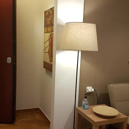 Apartament Petrol Apartment- Center, 4 Bd, 1 Bath
